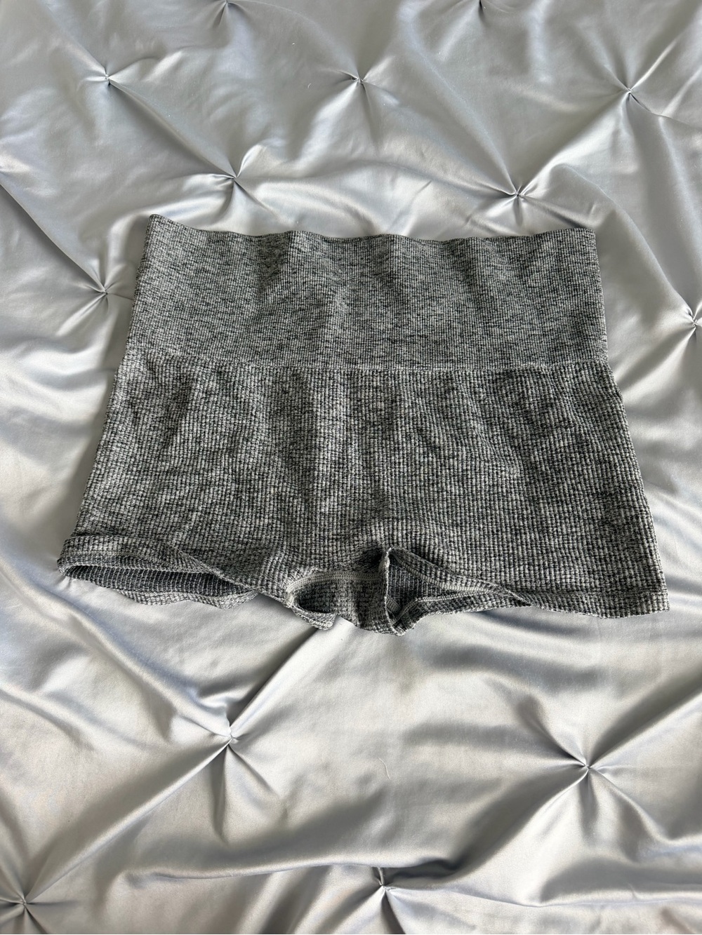 Colsie High-Waist Ribbed Heather Gray Shorts